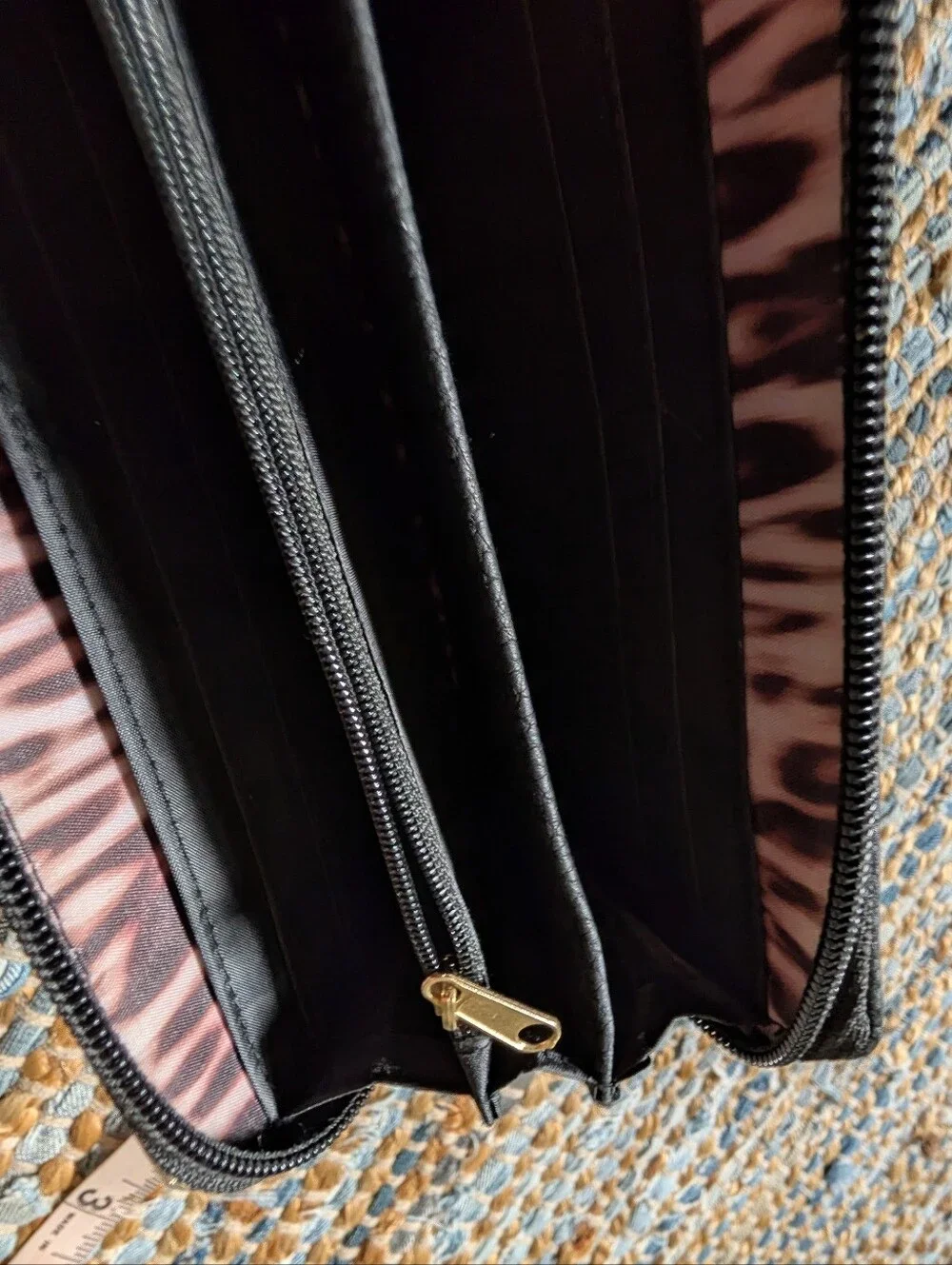 Nicole Miller New York Wallet Black Gold Zip Around Leopard Continental